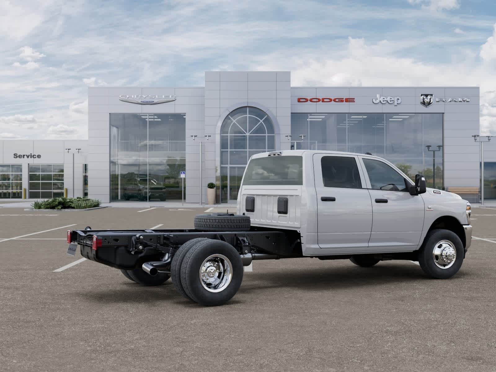 2026 RAM Ram 3500 Chasis con Cabina RAM 3500 TRADESMAN CREW CAB CHASSIS 4X4 60' CA
