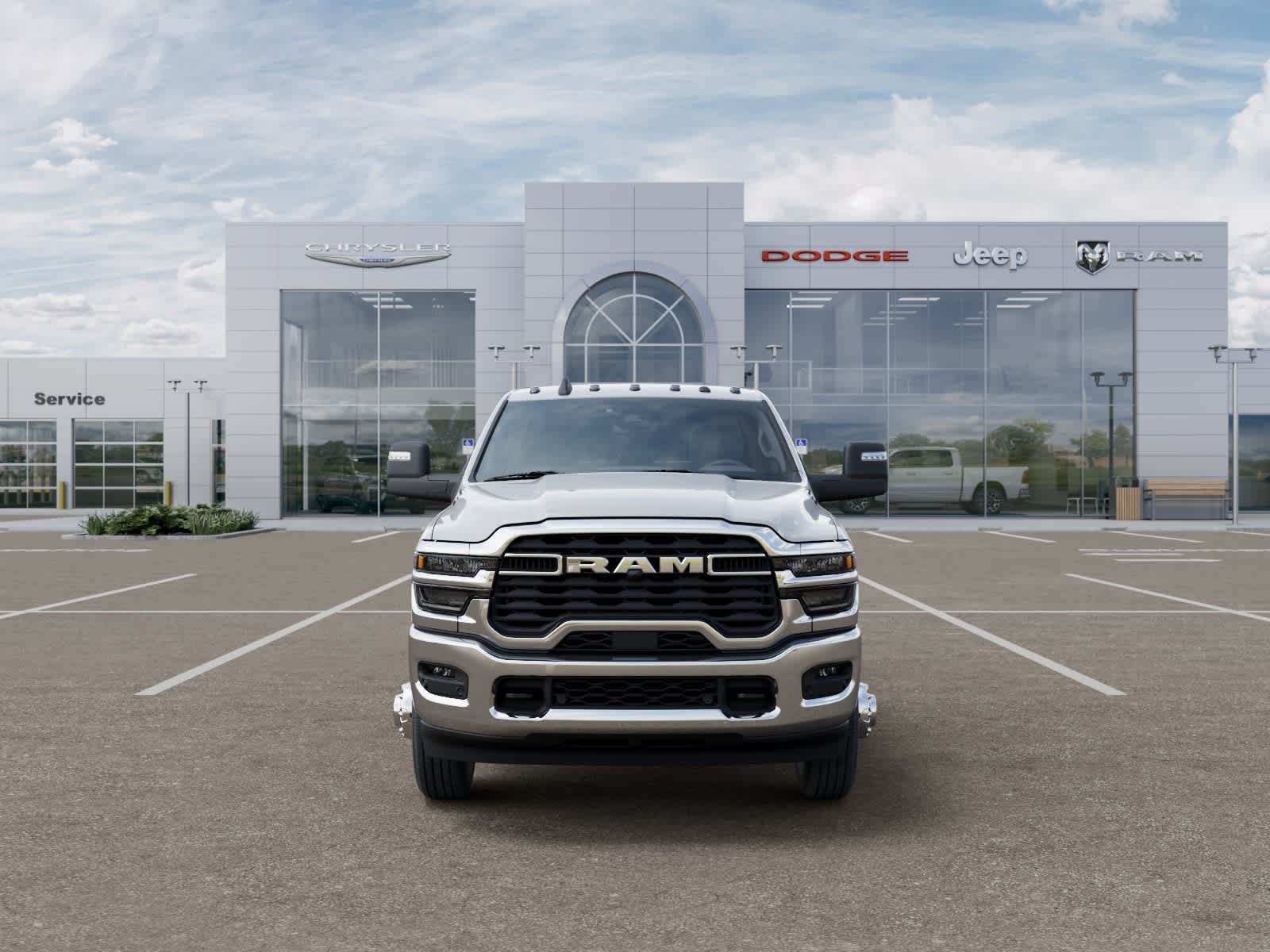 2026 RAM Ram 3500 Chasis con Cabina RAM 3500 TRADESMAN CREW CAB CHASSIS 4X4 60' CA