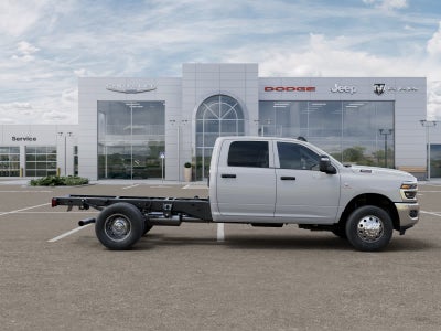 2026 RAM Ram 3500 Chasis con Cabina RAM 3500 TRADESMAN CREW CAB CHASSIS 4X4 60' CA