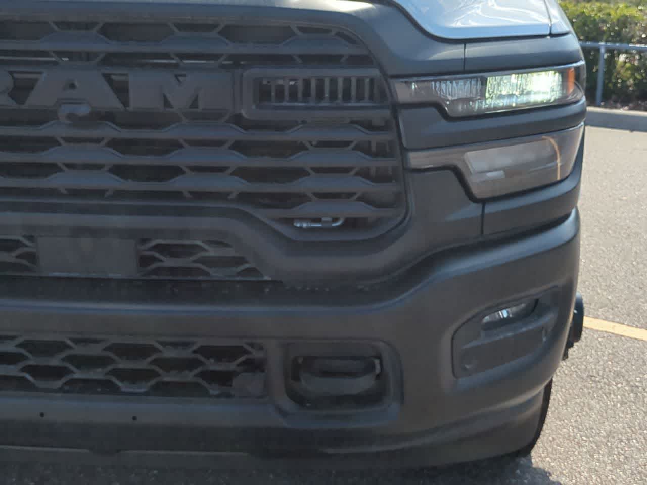 2026 RAM Ram 3500 Chasis con Cabina RAM 3500 TRADESMAN CREW CAB CHASSIS 4X4 60' CA