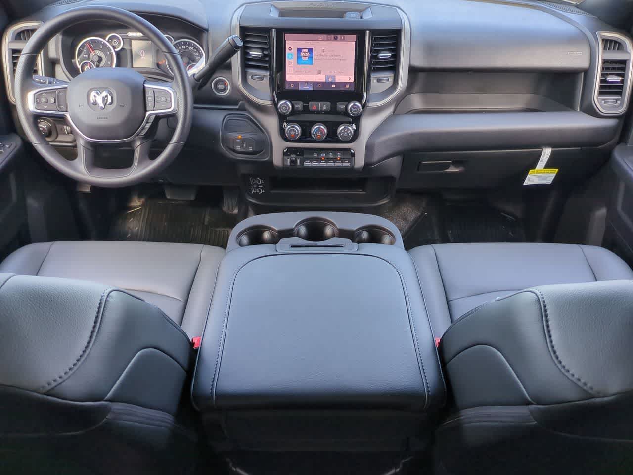 2026 RAM Ram 3500 Chasis con Cabina RAM 3500 TRADESMAN CREW CAB CHASSIS 4X4 60' CA