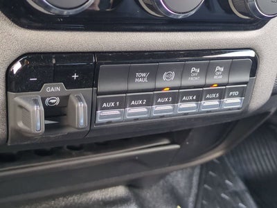 2026 RAM Ram 3500 Chasis con Cabina RAM 3500 TRADESMAN CREW CAB CHASSIS 4X4 60' CA