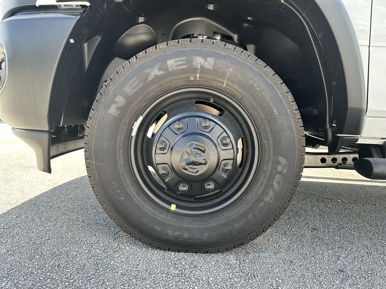 RAM 3500 Chasis-cabina de 2027; RAM 3500 TRADESMAN, cabina doble, chasis, 4x4, 60' CA