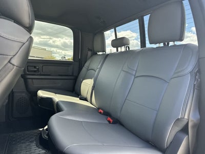 RAM 3500 Chasis-cabina de 2027; RAM 3500 TRADESMAN, cabina doble, chasis, 4x4, 60' CA