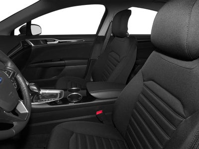 Ford Fusion SE 2016