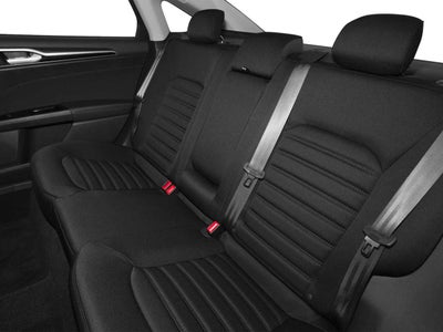 Ford Fusion SE 2016