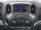 Chevrolet Silverado 1500 4x4 de 2025, cabina doble, caja corta, versión Trail Boss personalizada