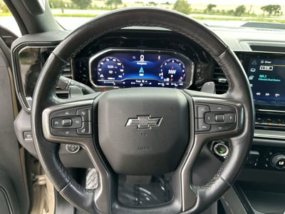Chevrolet Silverado 1500 4WD de 2023, cabina doble, caja corta, ZR2