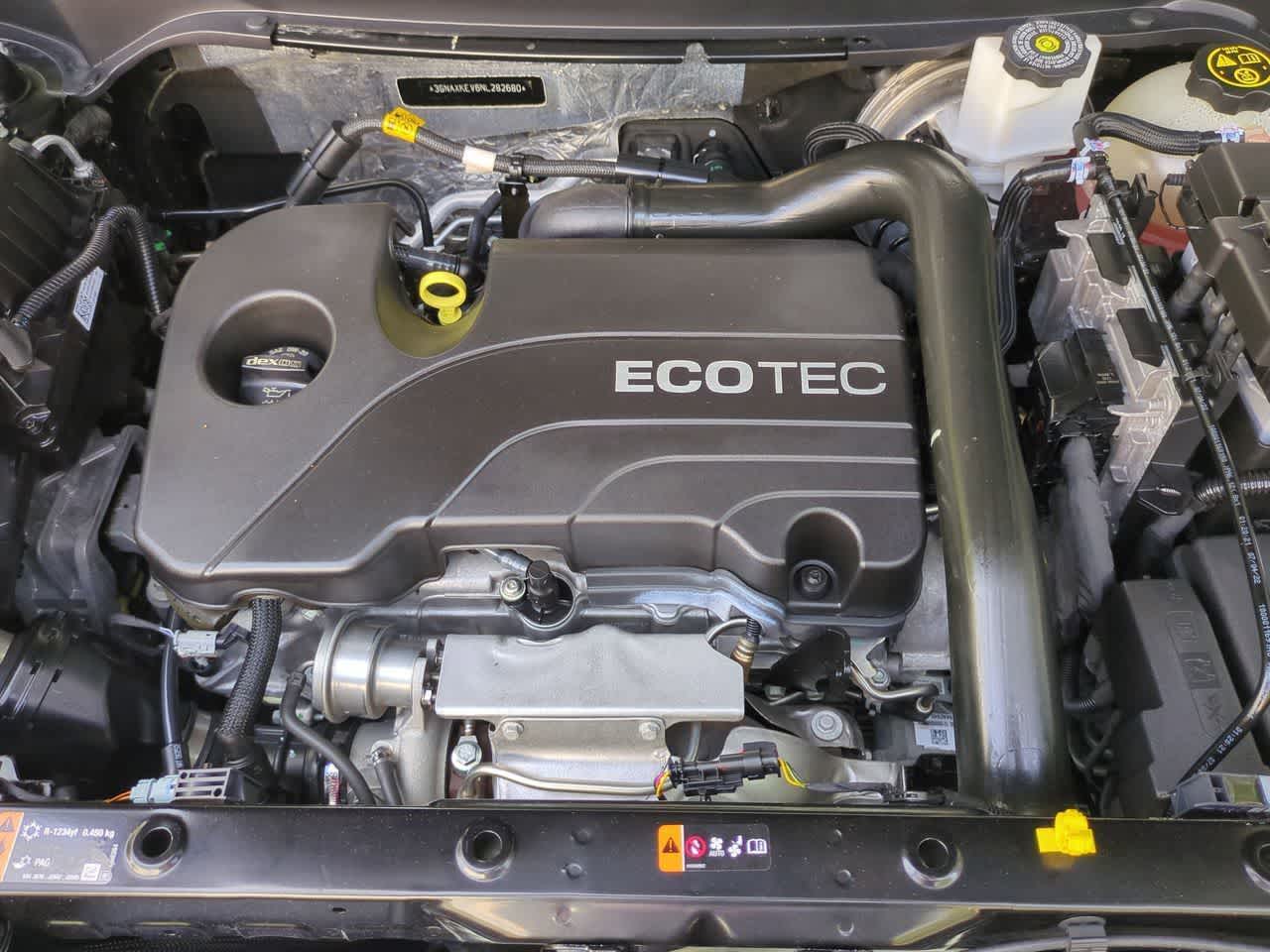 Chevrolet Equinox LT con tracción delantera (2022)
