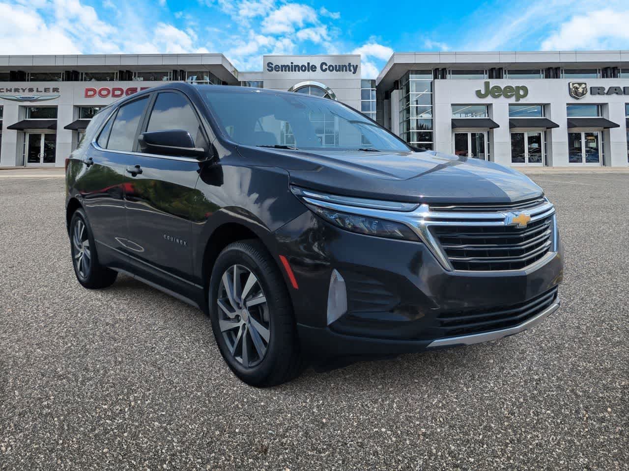 Chevrolet Equinox LT con tracción delantera (2022)