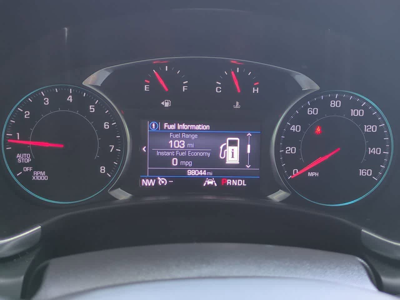 Chevrolet Equinox LT con tracción delantera (2022)