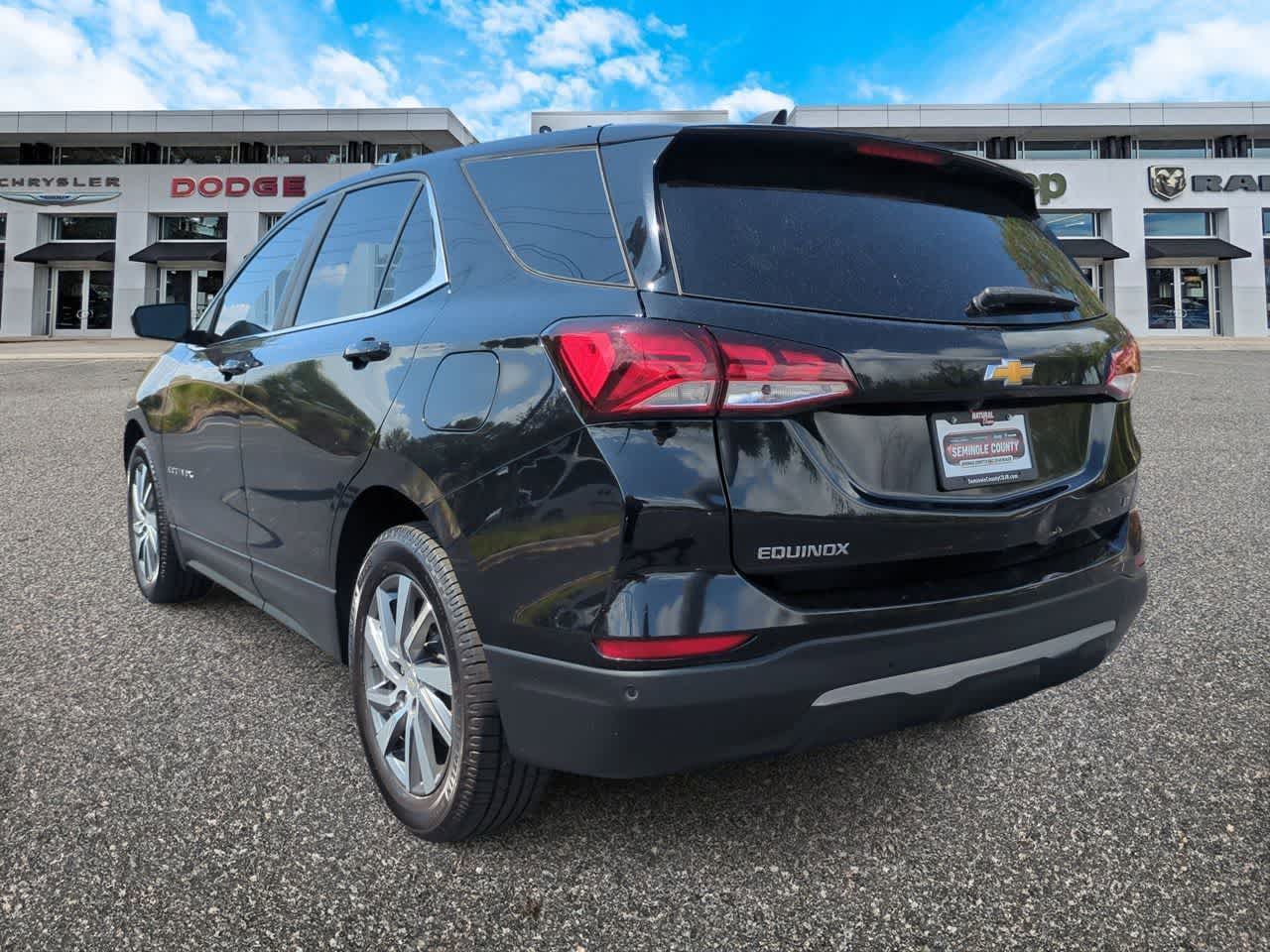 Chevrolet Equinox LT con tracción delantera (2022)