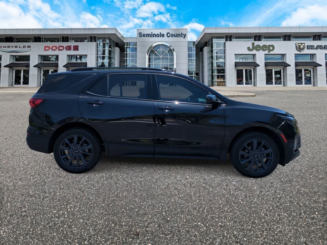Chevrolet Equinox RS con tracción delantera 2023