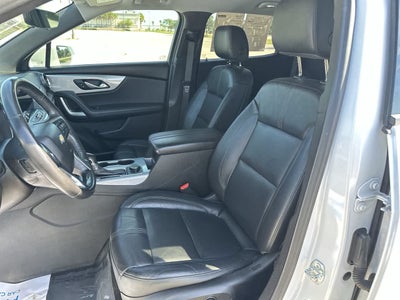 Chevrolet Blazer 3LT de 2020 con tracción delantera