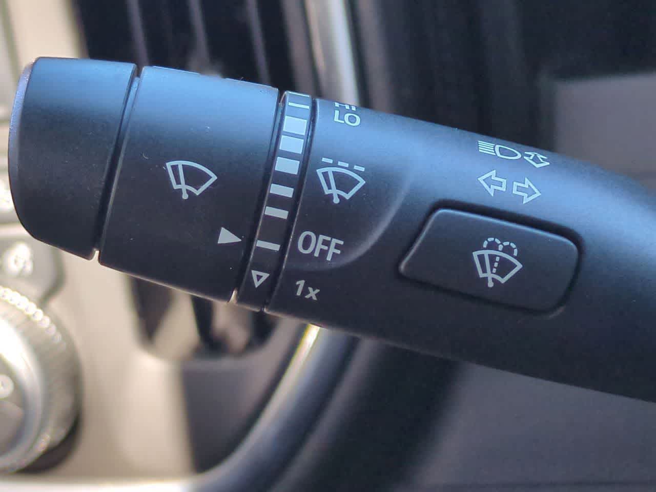 GMC Sierra 1500 2WD Crew Cab Short Box Denali 2021