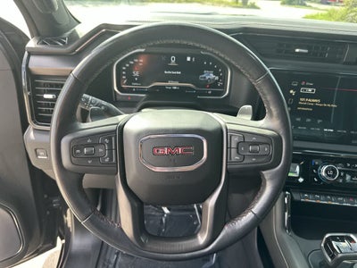 GMC Sierra 1500 4WD de 2023, cabina doble, caja corta, AT4X
