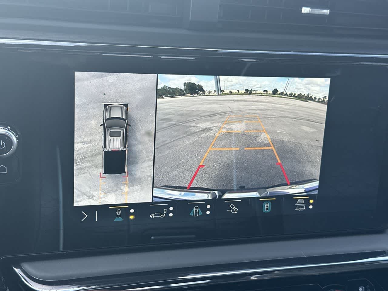 GMC Sierra 1500 4WD de 2023, cabina doble, caja corta, AT4X