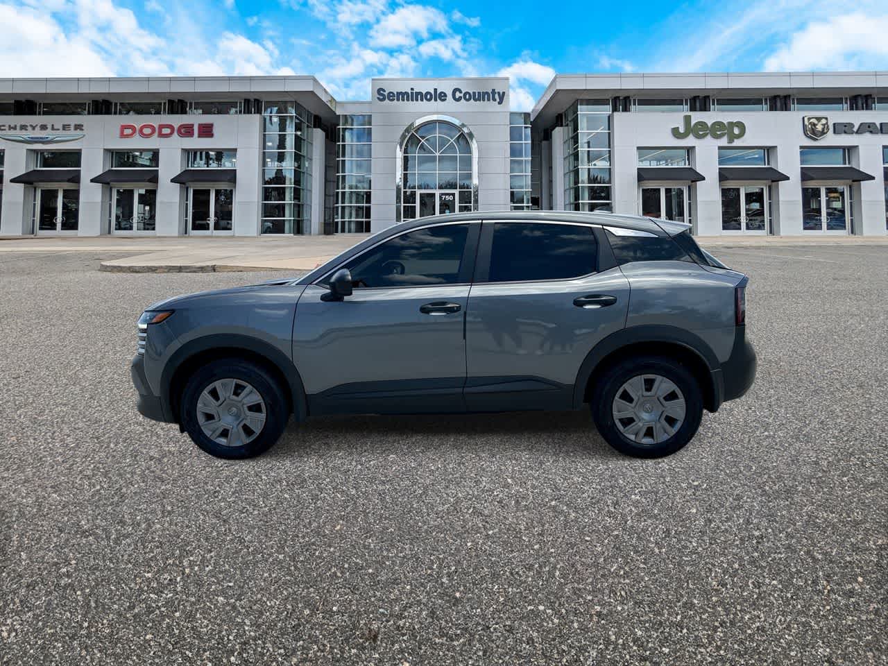 Nissan Kicks S FWD 2025