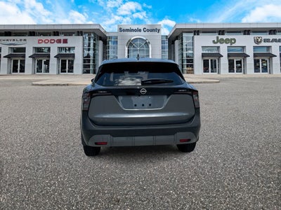 Nissan Kicks S FWD 2025