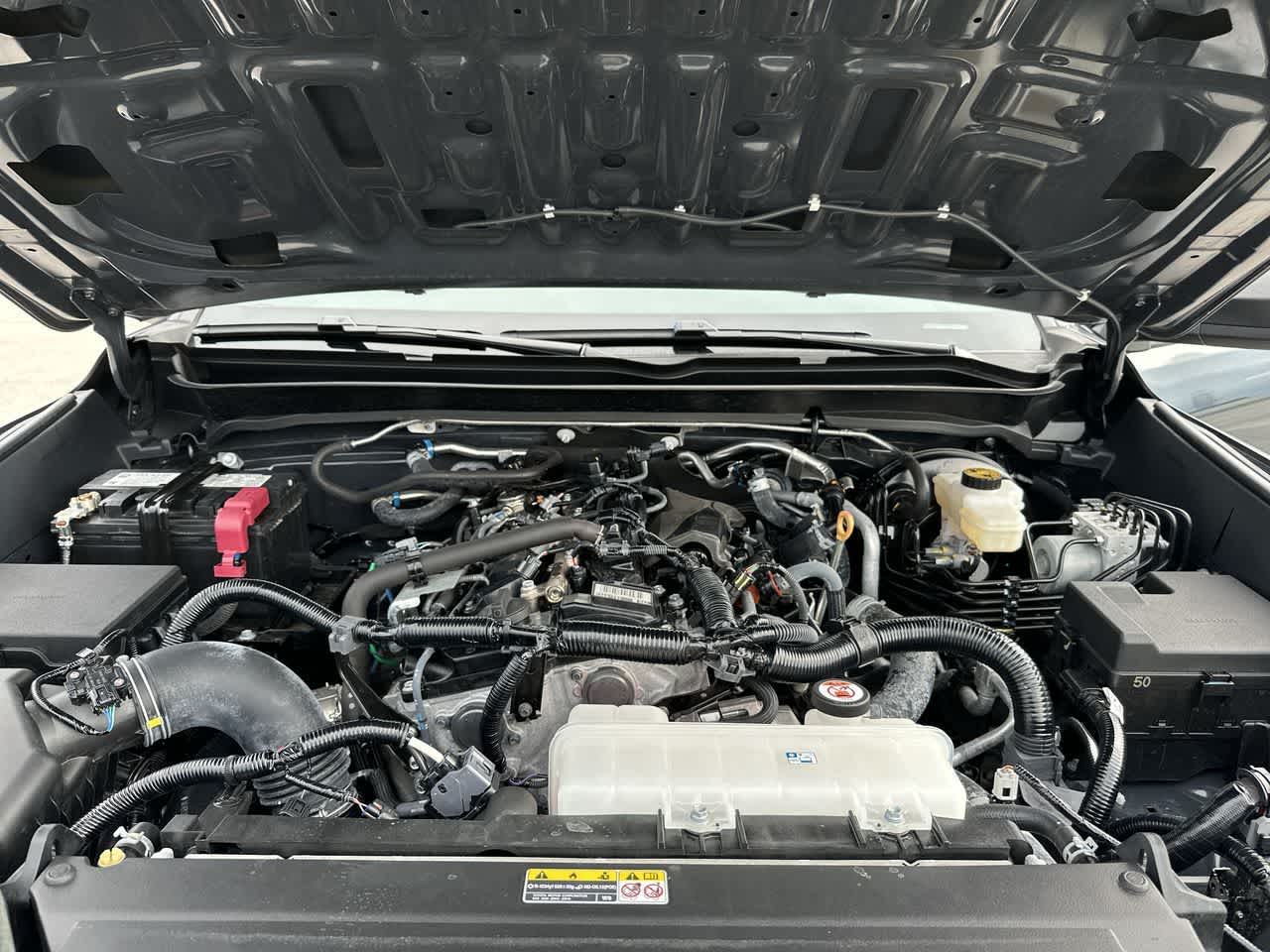 Toyota Tacoma SR 2025