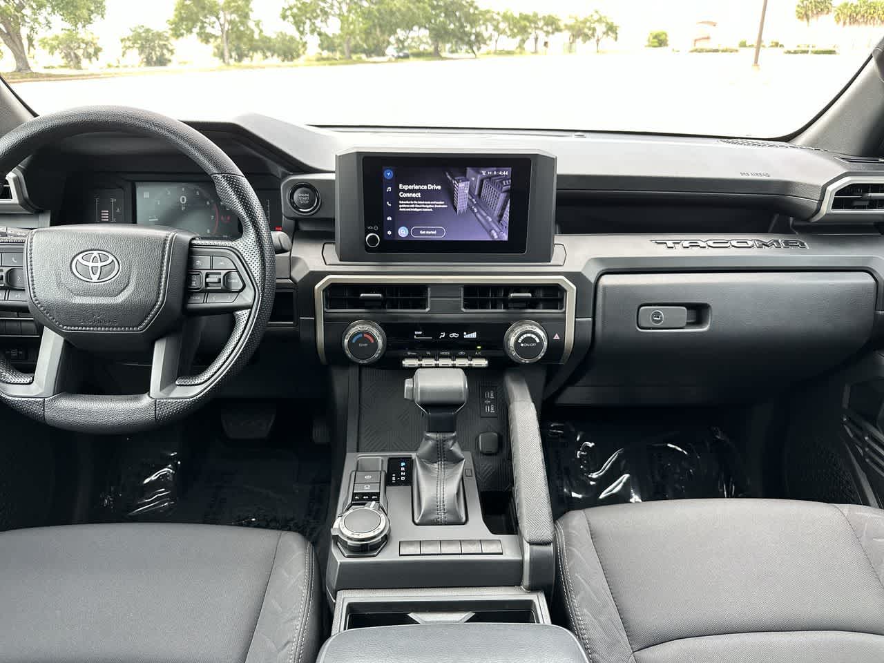 Toyota Tacoma SR 2025