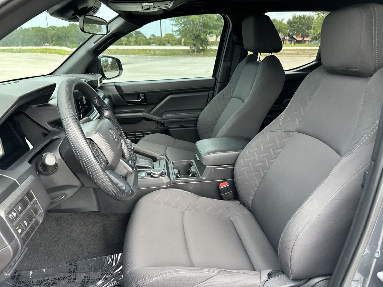 Toyota Tacoma SR 2025