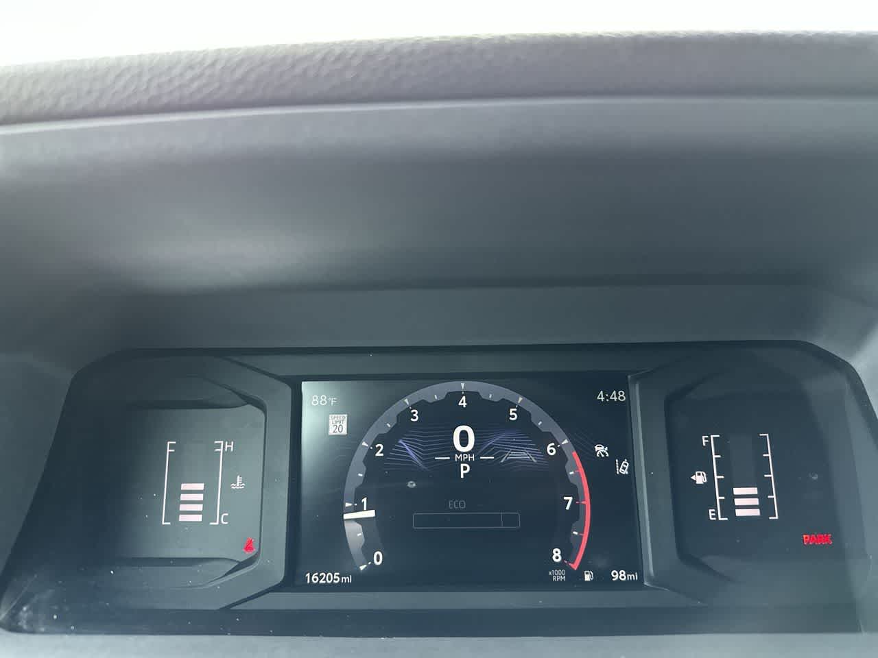 Toyota Tacoma SR 2025