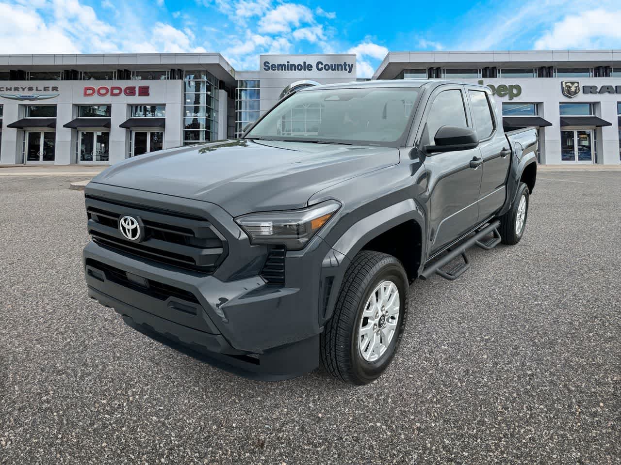 Toyota Tacoma SR 2025