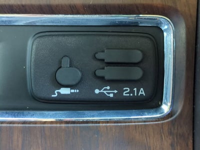 Subaru Ascent Touring 2022