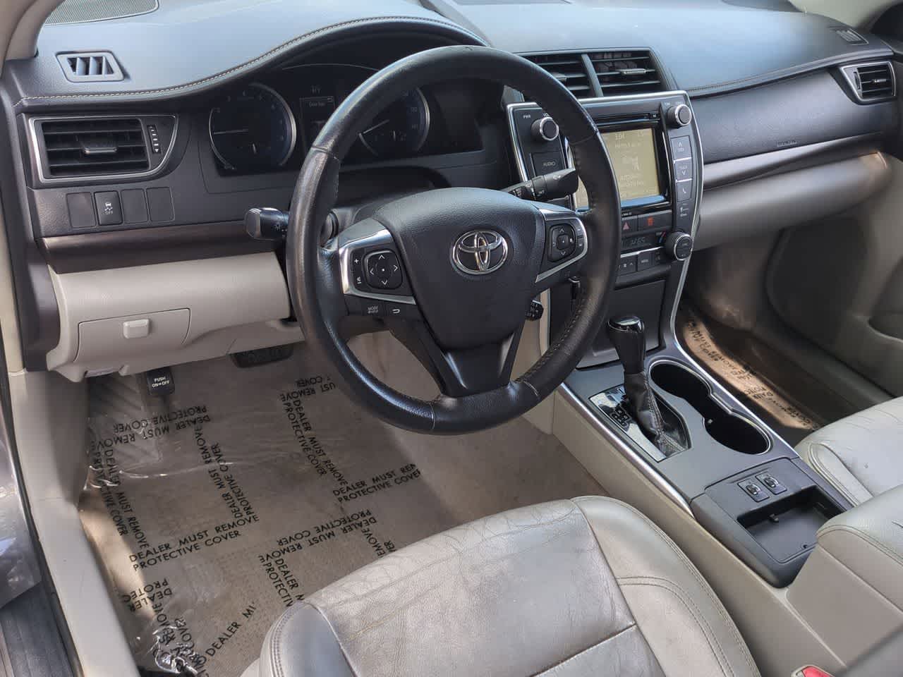 Toyota Camry XLE 2017
