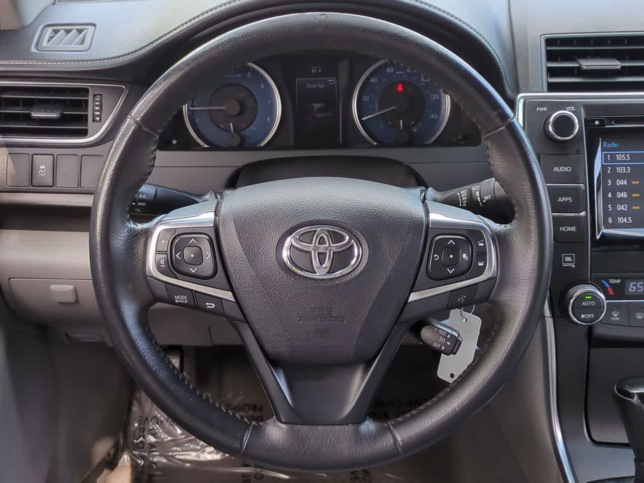 Toyota Camry XLE 2017