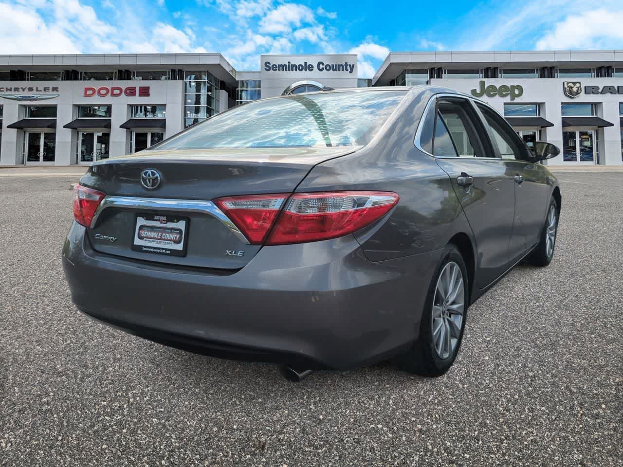 Toyota Camry XLE 2017