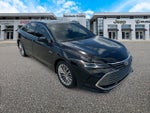 Toyota Avalon Limited Hybrid 2021