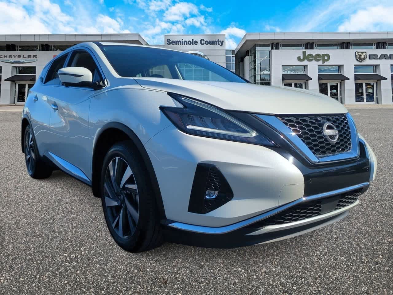 Nissan Murano SL FWD 2024