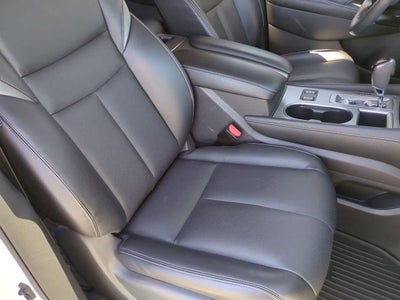 Nissan Murano SL FWD 2024