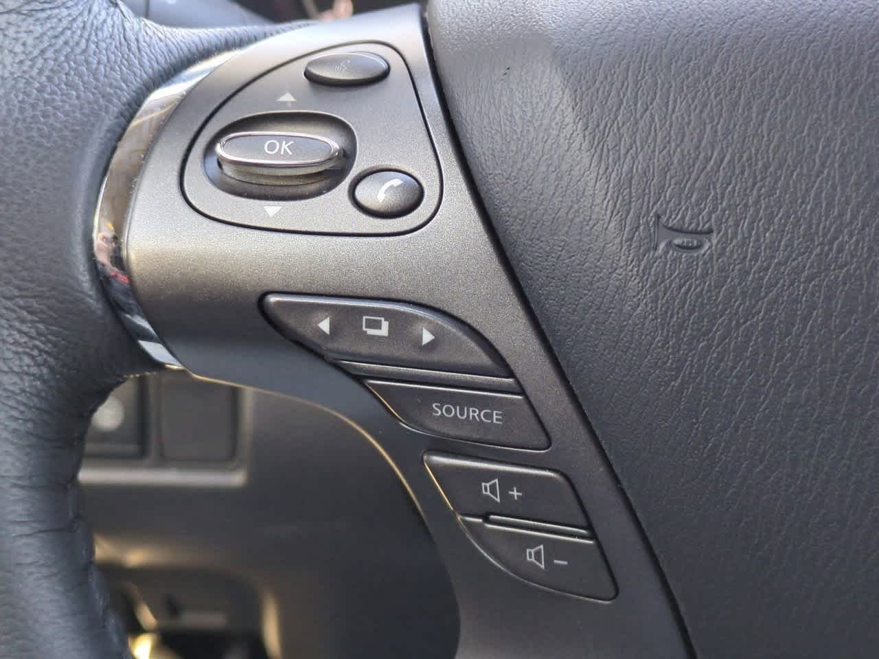 Nissan Murano SL FWD 2024