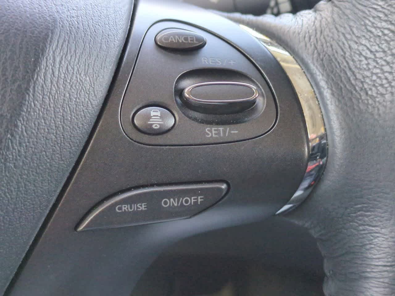 Nissan Murano SL FWD 2024