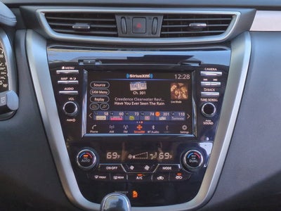 Nissan Murano SL FWD 2024