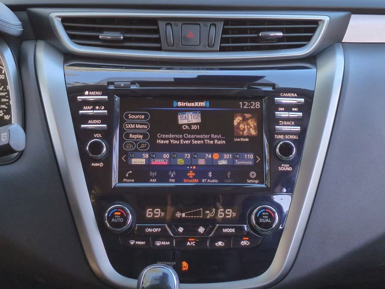 Nissan Murano SL FWD 2024