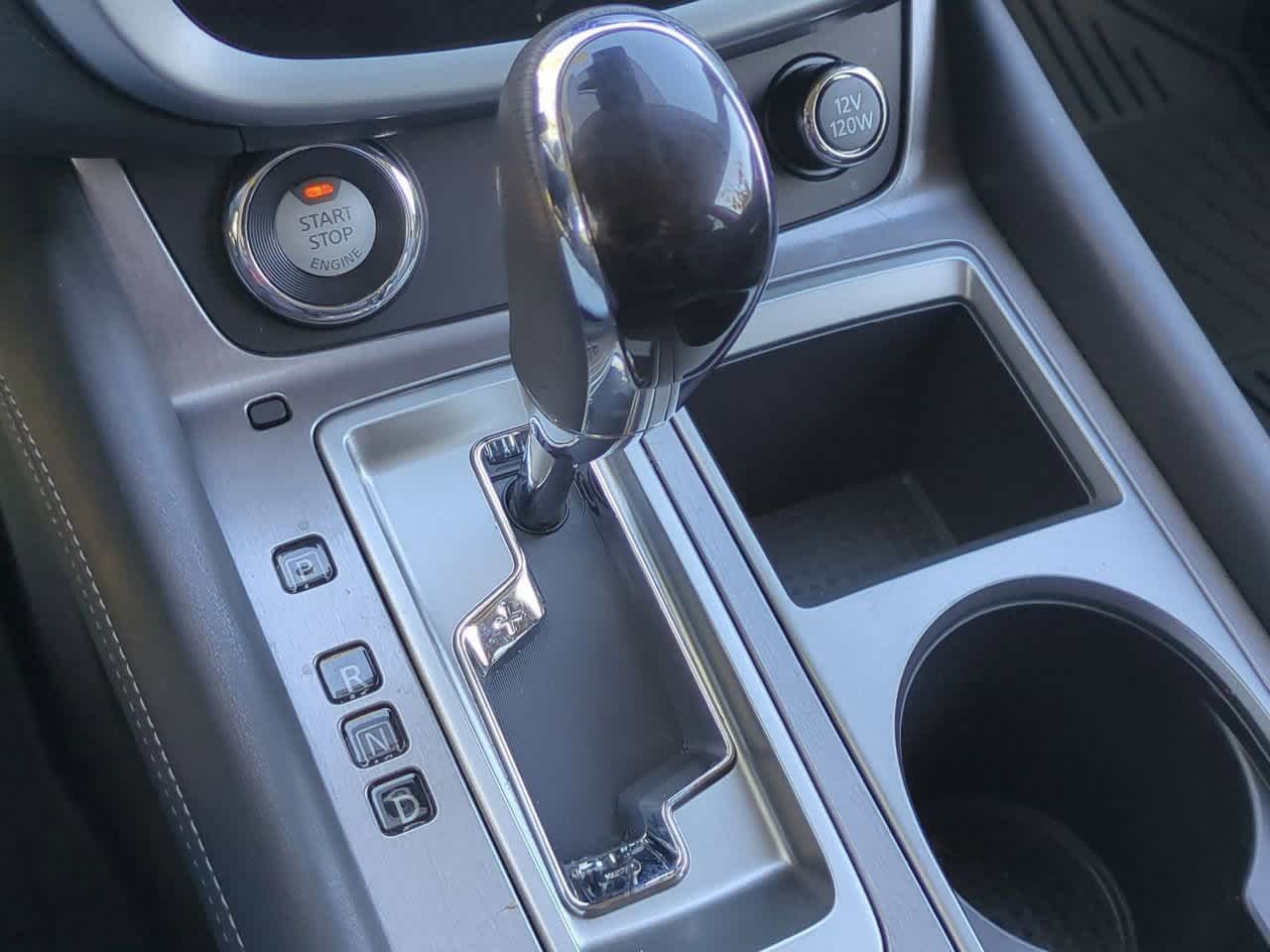 Nissan Murano SL FWD 2024