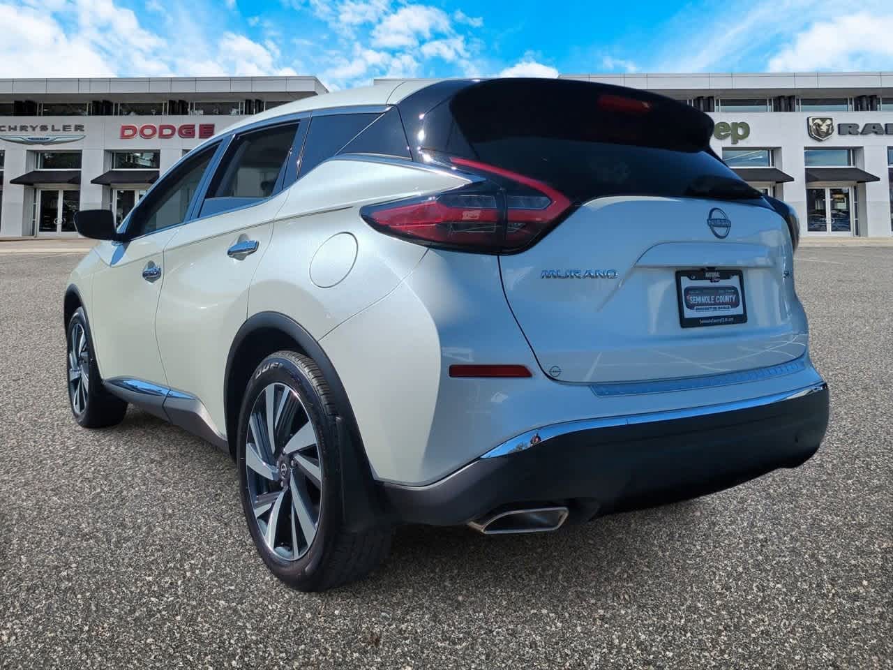 Nissan Murano SL FWD 2024