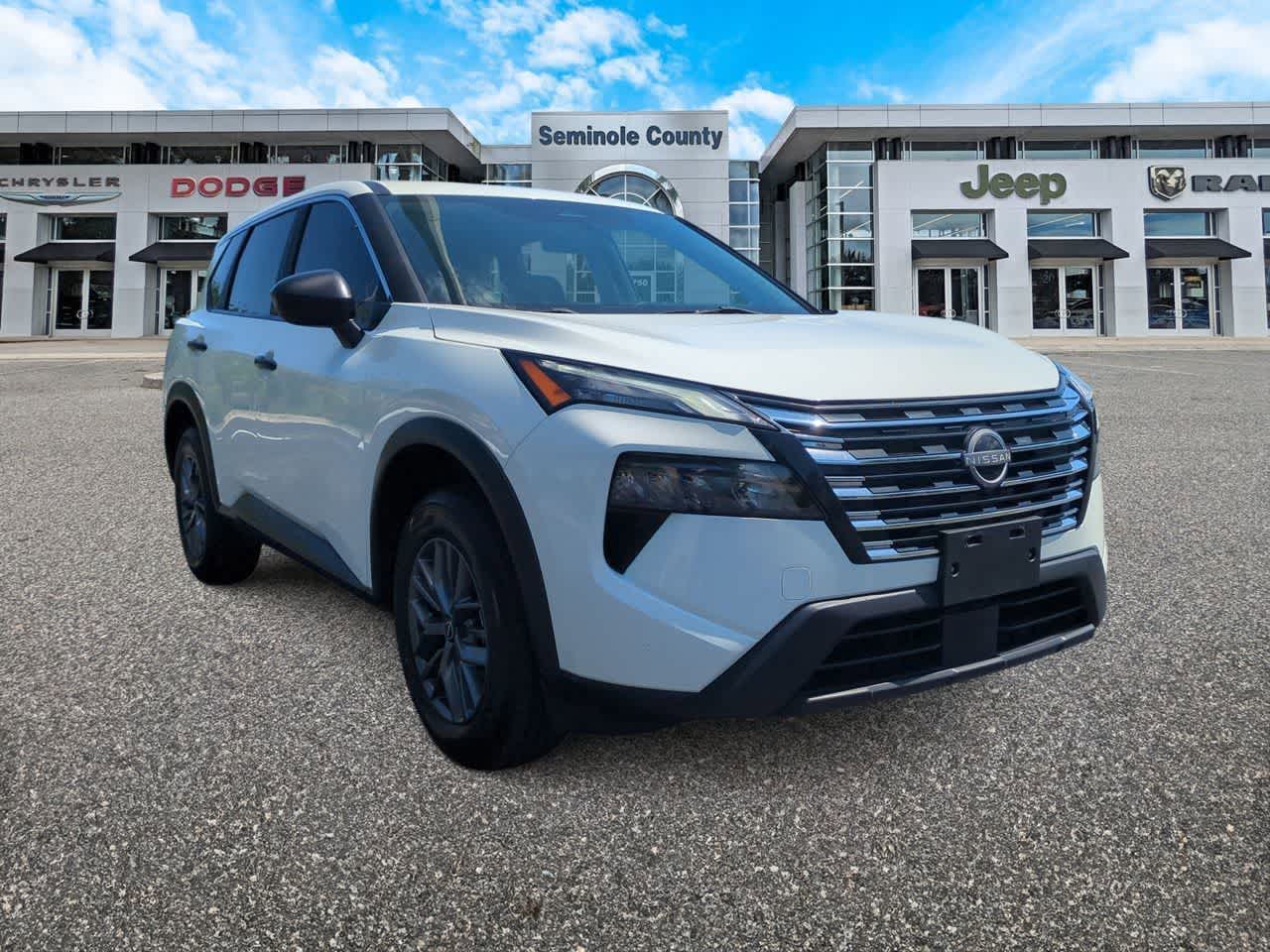 Nissan Rogue S FWD 2024