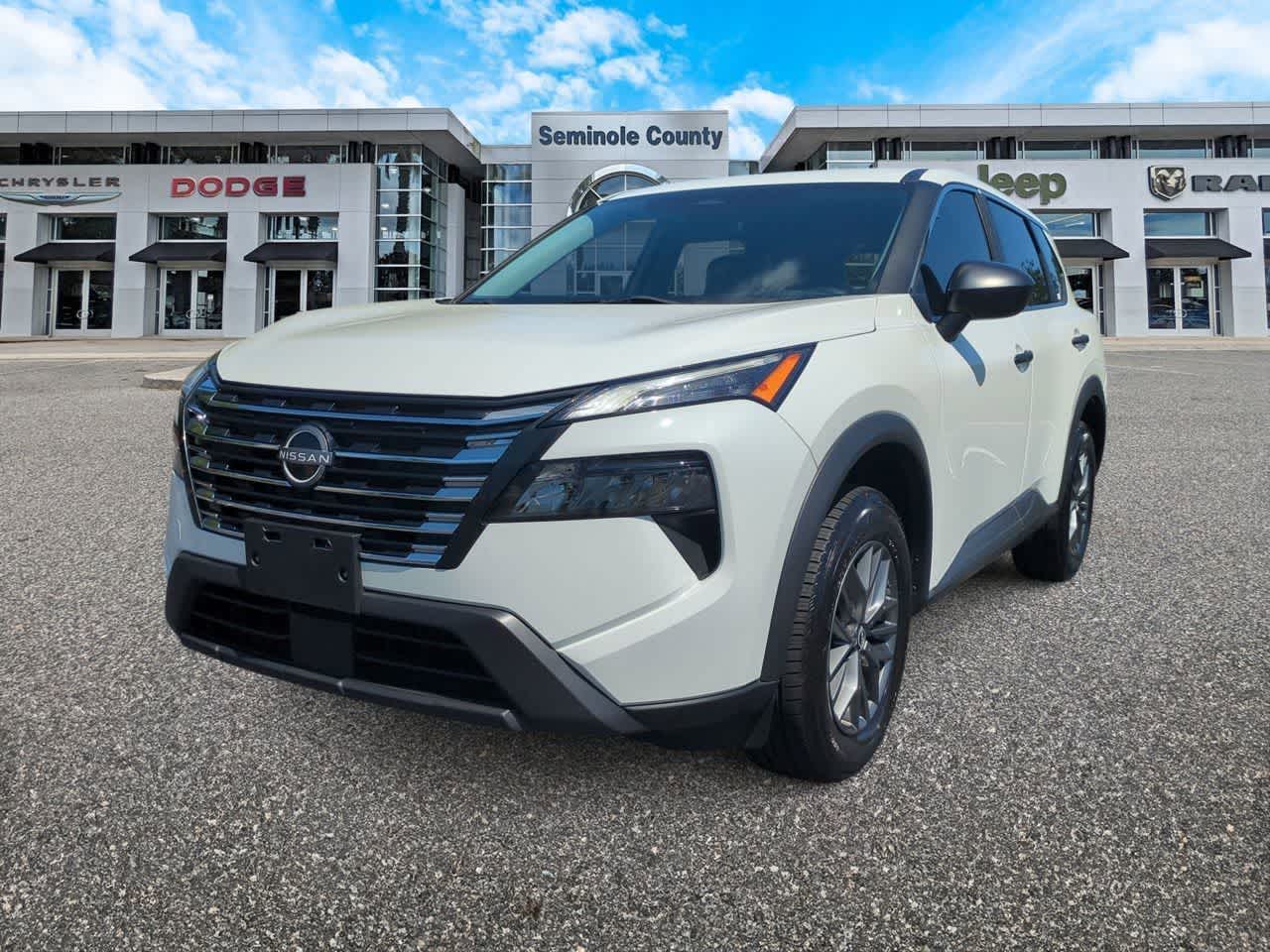 Nissan Rogue S FWD 2024