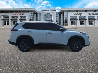 Nissan Rogue S FWD 2024