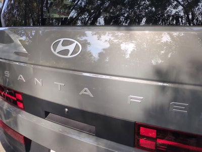 Hyundai Santa Fe SE 2024