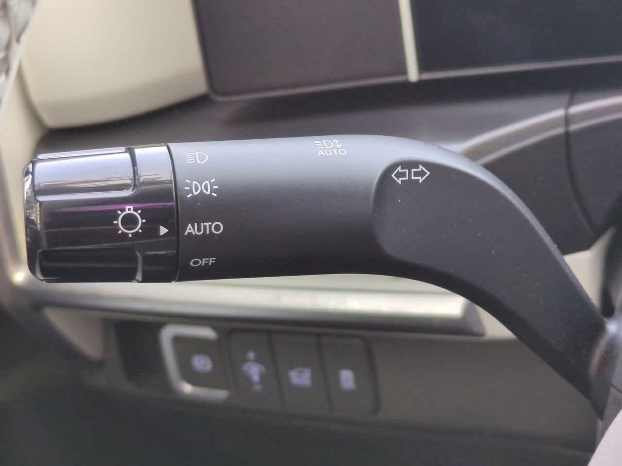 Hyundai Santa Fe SE 2024