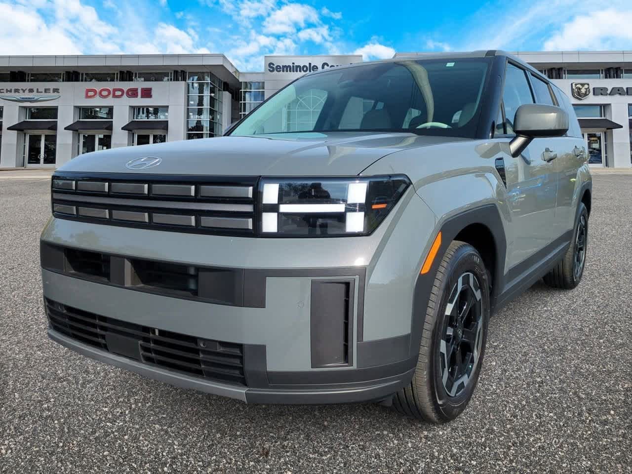 Hyundai Santa Fe SE 2024