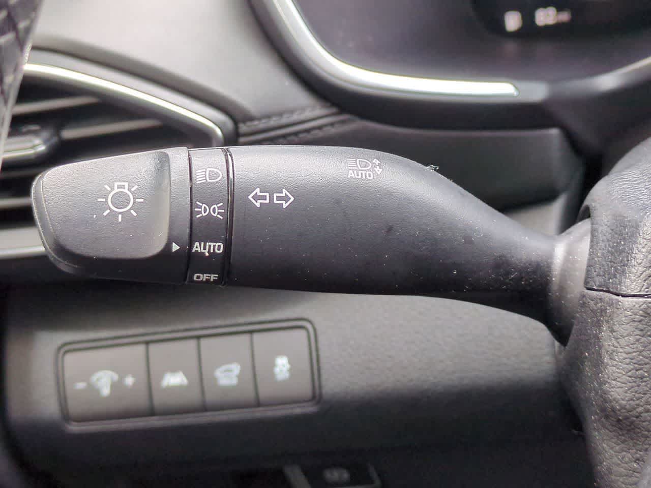 Hyundai Santa Fe SEL 2021