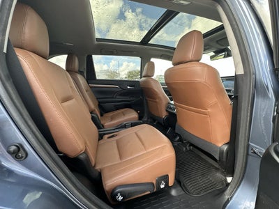 Toyota Highlander Hybrid Limited Platinum 2017