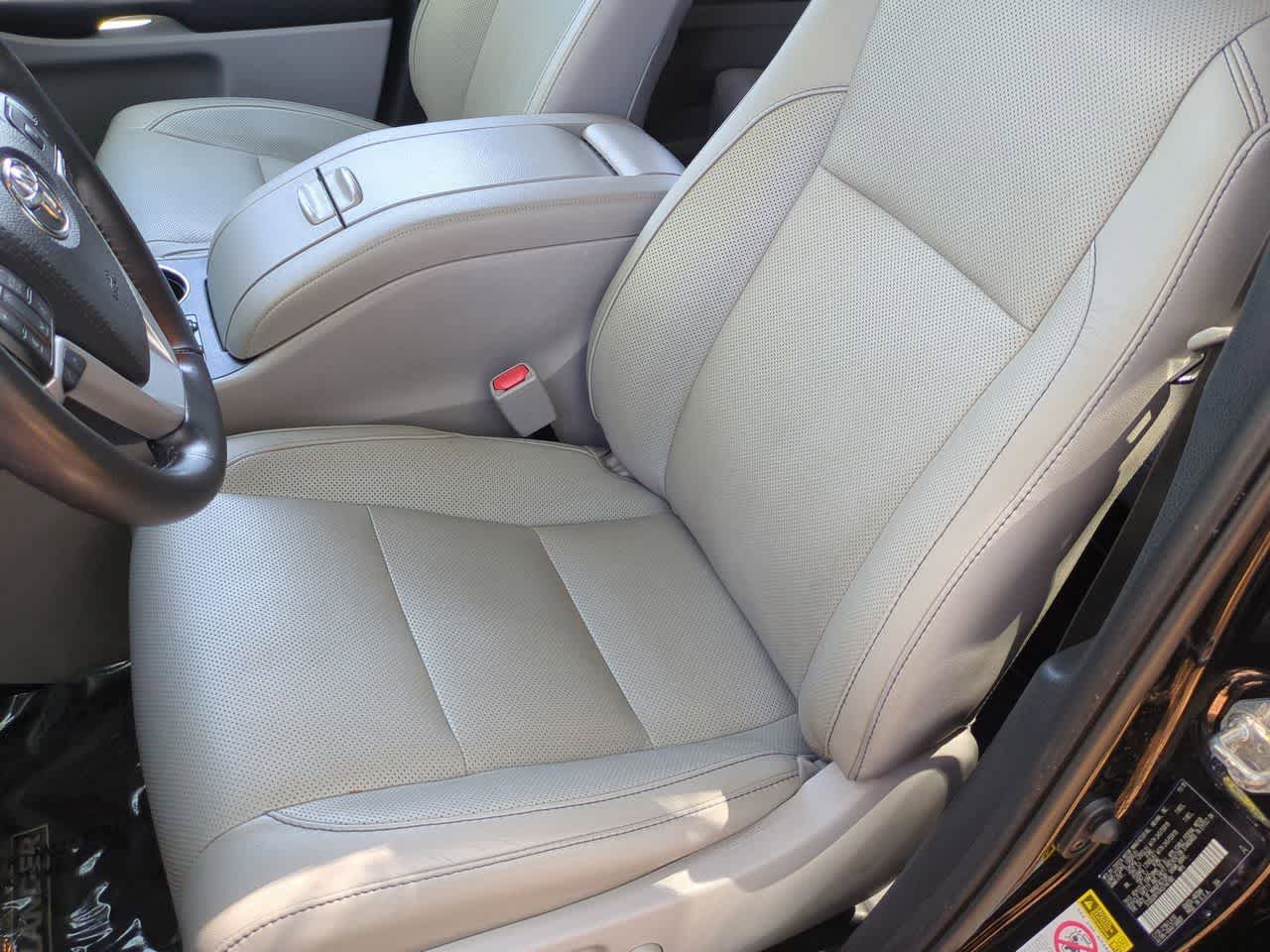 Toyota Highlander Limited 2019